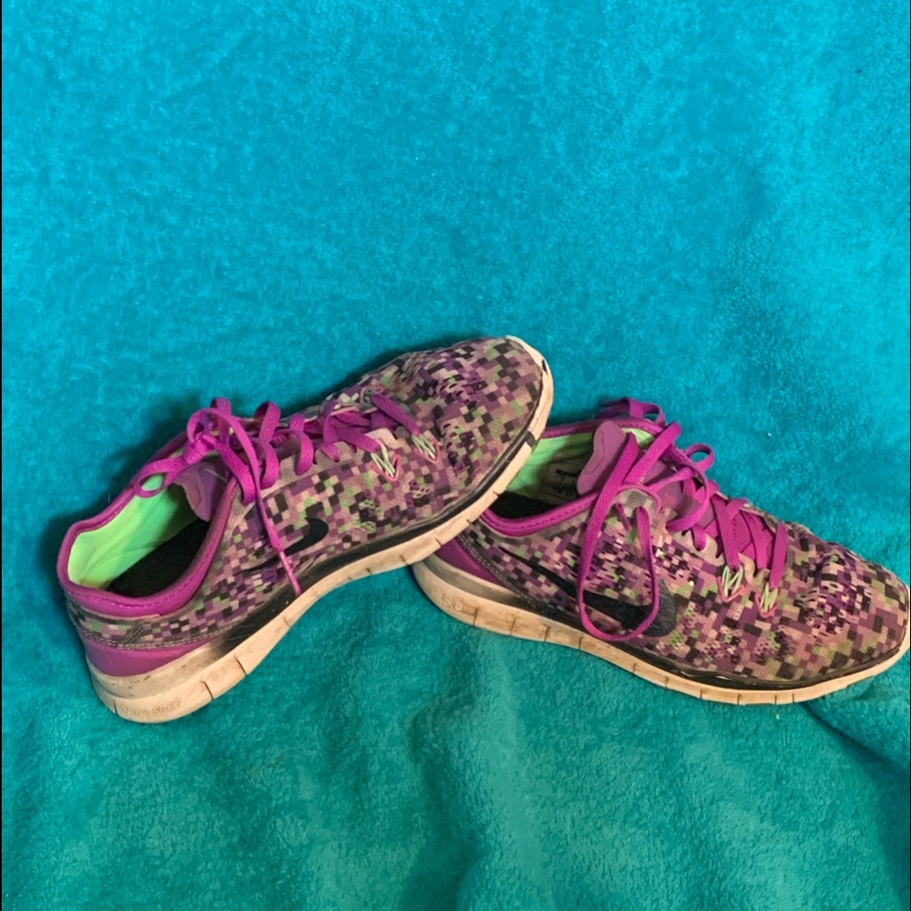 Nike shoes